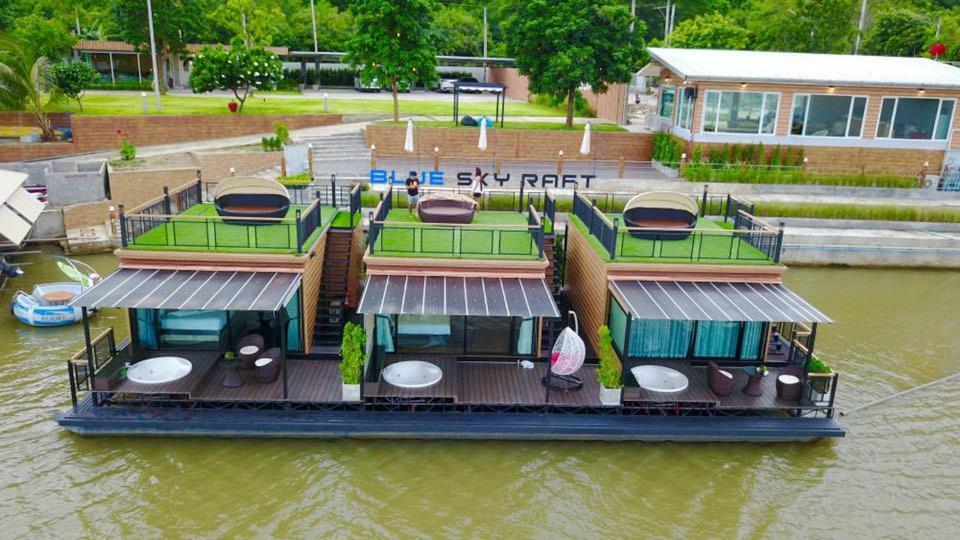 Blue Sky Raft At Kanchanaburi Hotel Екстериор снимка